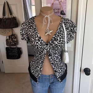 Y2K 2000s Leopard Print button short sleeve Top